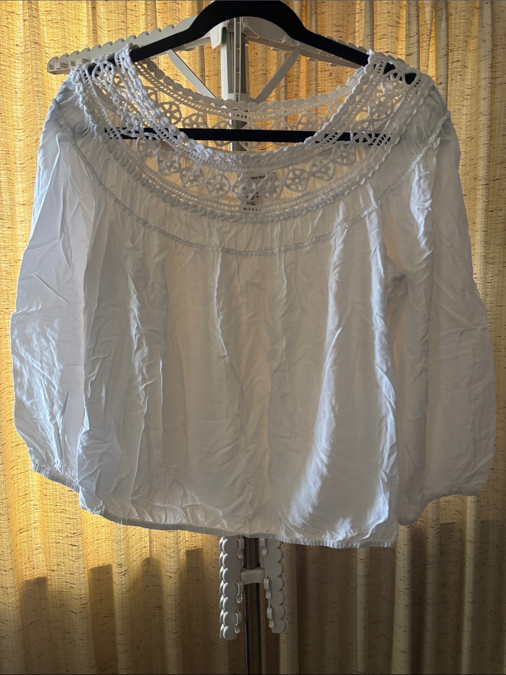 Sophie Max White Crochet Yoke Off-Shoulder Blouse